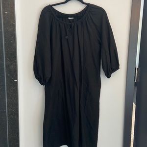 JW Anderson / UNIQLO black dress